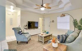 Pebbles' Beach House